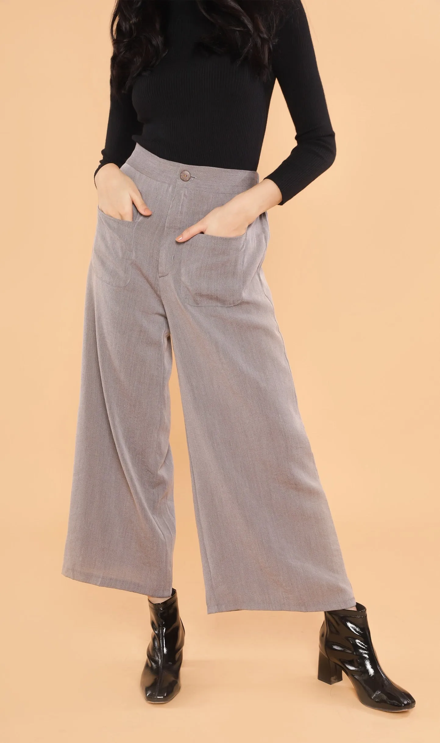CLOVER Front-Pocket Flowy Pants (Grey)